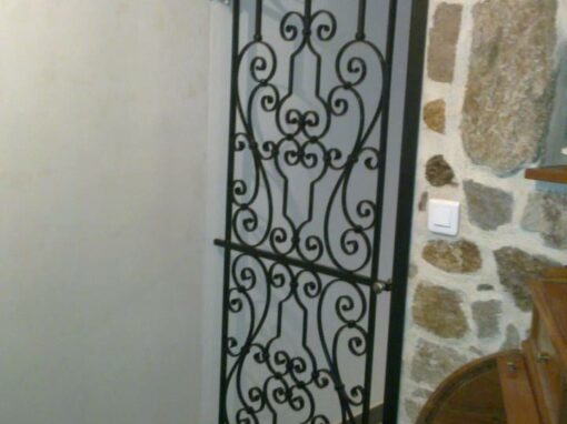 porte en fer forgé